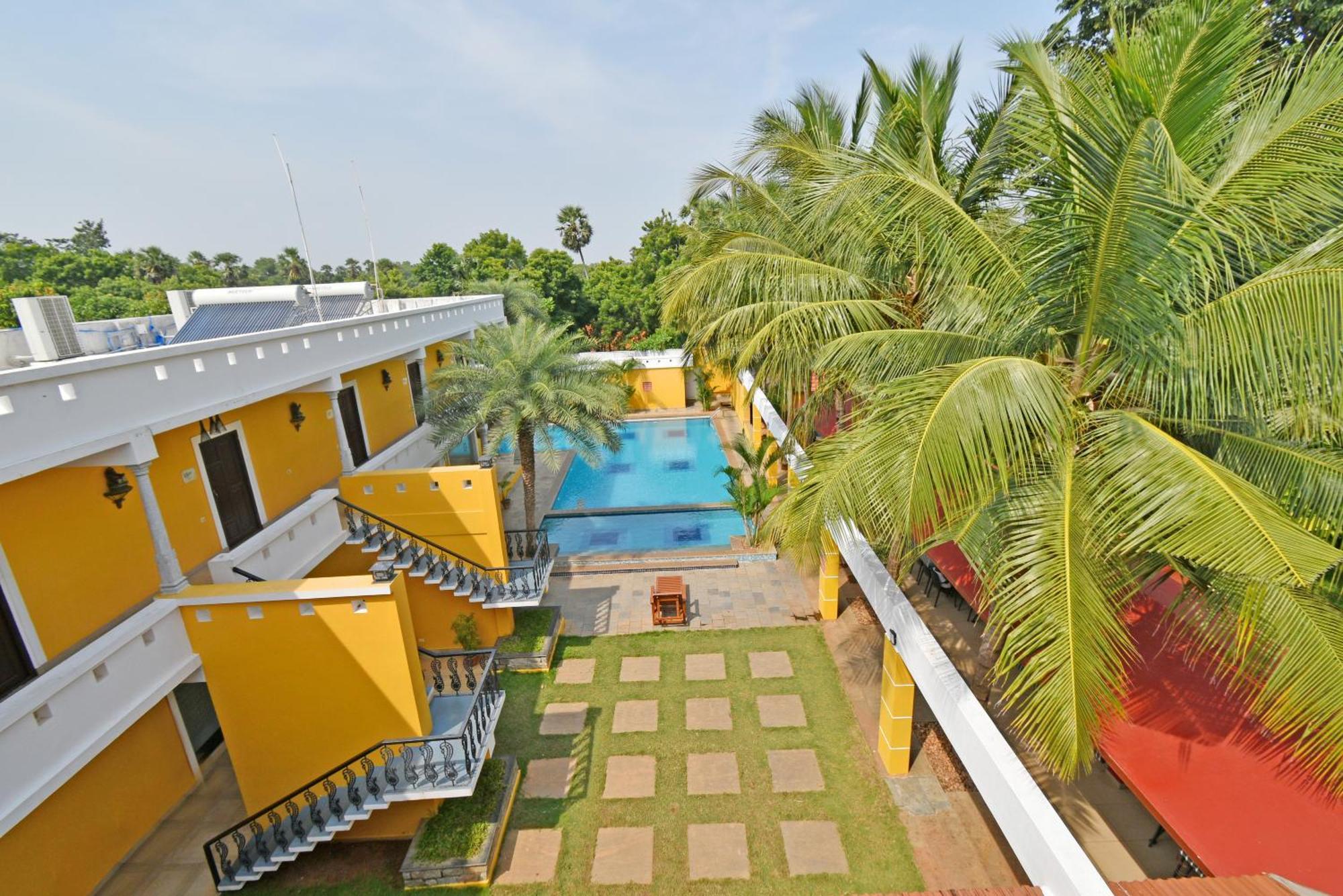 Poppys Olive De' Villa Auroville Exterior photo