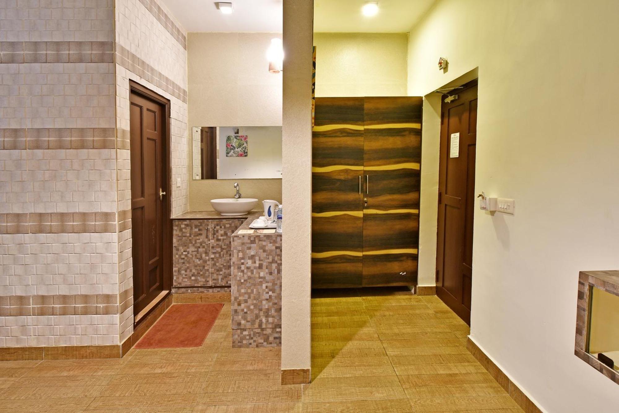 Poppys Olive De' Villa Auroville Exterior photo