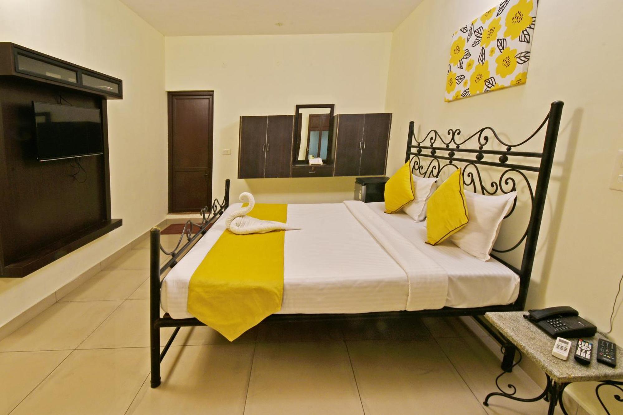 Poppys Olive De' Villa Auroville Exterior photo