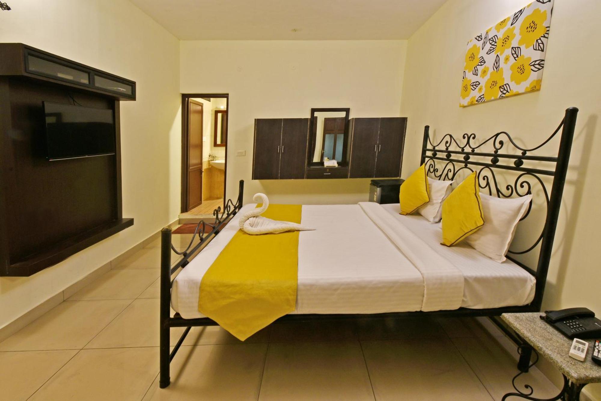 Poppys Olive De' Villa Auroville Exterior photo